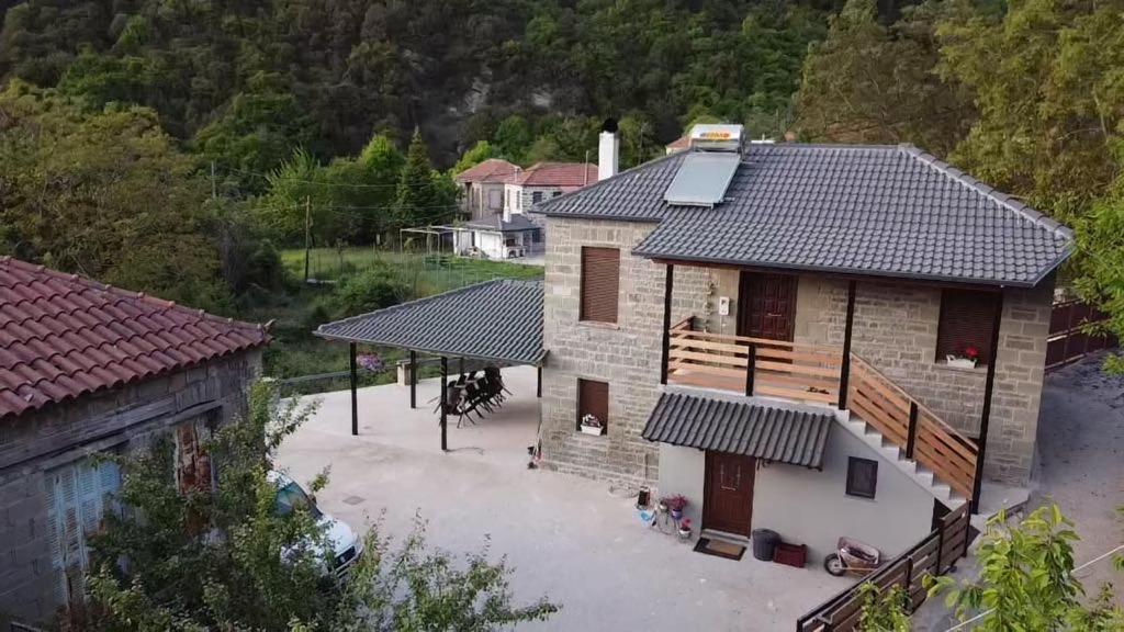 Stonehouse Karidis Holiday home